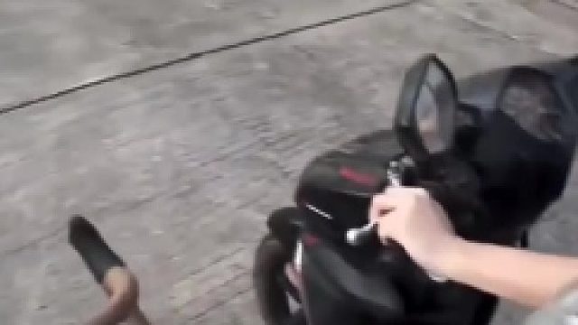 对抗路转玩中路碾压敌方中辅