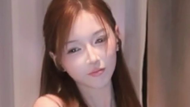 【AH丶凌菲】“漂亮的话我不会说但漂亮的我在说话.