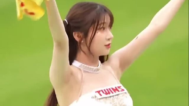 喜欢双马尾还是黑长直？