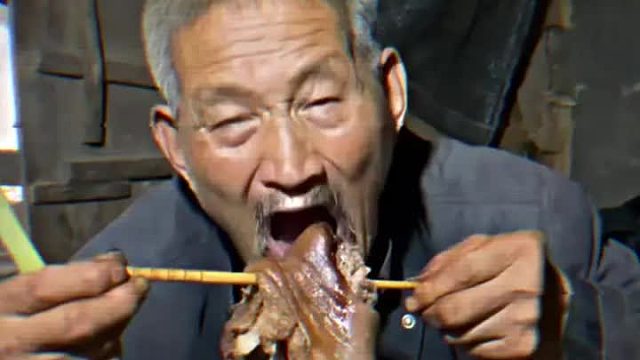 “色字头上一口锅，还有葱姜大辣椒”