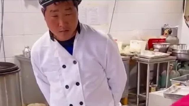 油水分离油炸炉，油和水一起炸你知道有什么好处吗？