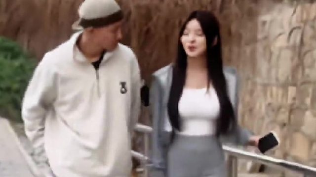 她一定是有急事