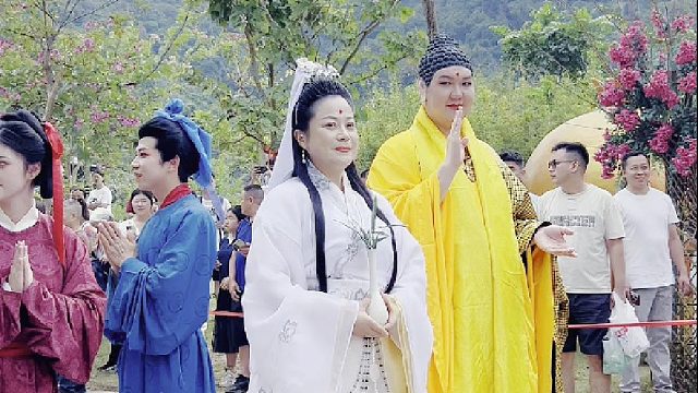 山水无言，步履不停，东莞观音山来了就好，事业有成！