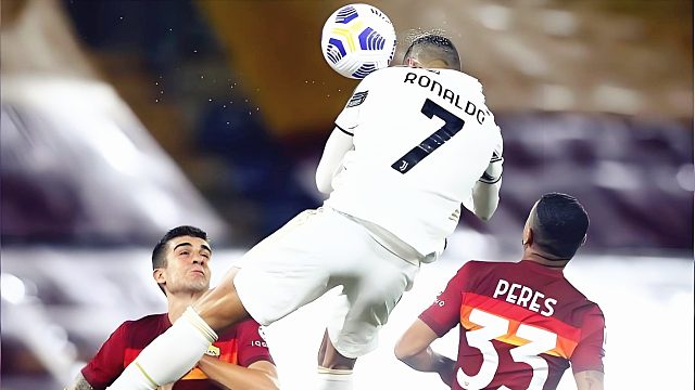真高手！C罗名场面：极限滞空头槌，高出起跳后卫0.5米