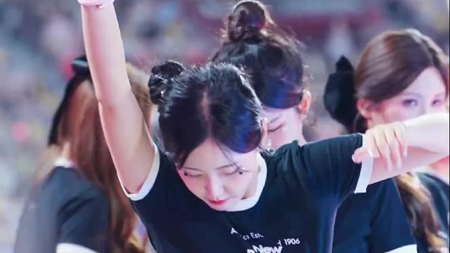 小小失误并不影响美美的舞蹈