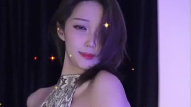 【柳清清】迟早你得栽在姐姐我手里~