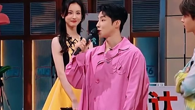 当陈都灵听高瀚宇说土味情话哈哈哈