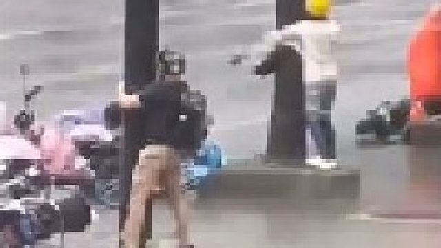 狂风肆虐一觉醒来打工人的天塌了罕见的级大风竟然出现了