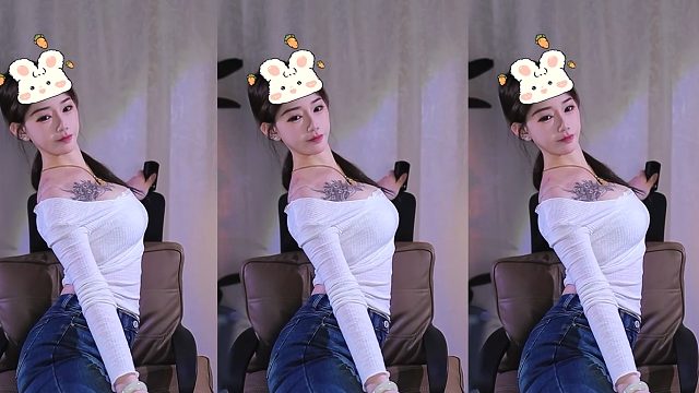 【书香【艺小薇】】只有我懂得讨大人欢心