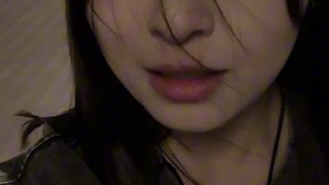 20岁就是狼狈丑陋不体面的