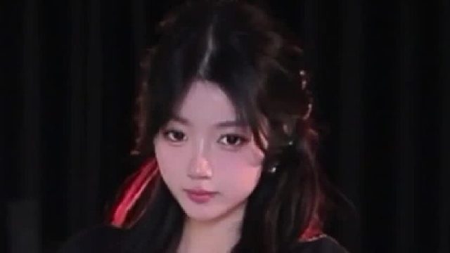 【盛世-草莓西八酱】别浪费我的热情，你耗不起