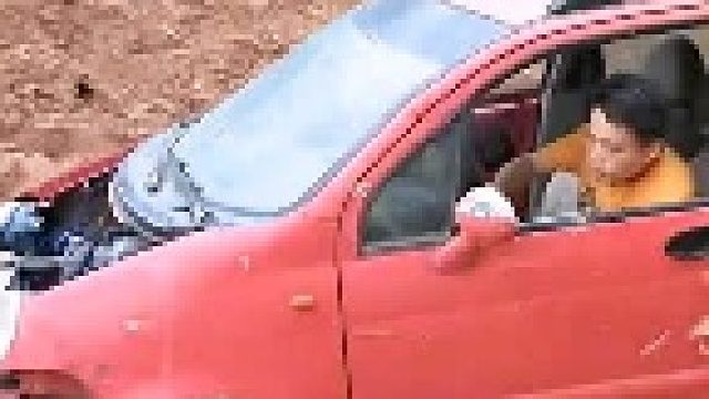 此车性能强劲，令人惊叹