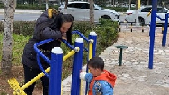 这腿挺不错我说不疼