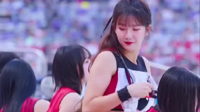 香喷喷的啦啦队小姐姐们