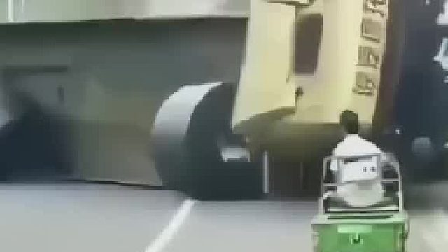 钢卷不死真的是上辈子修的福