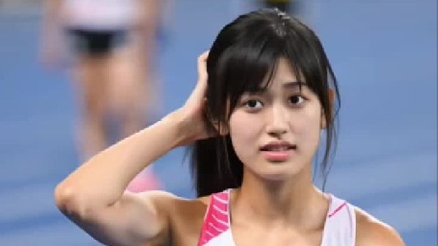 这女运动员是颜值好高！
