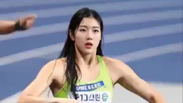 比赛前运动员的美丽瞬间