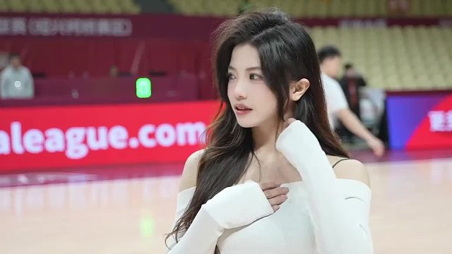 球迷测试：后面的队员你能认出来几个