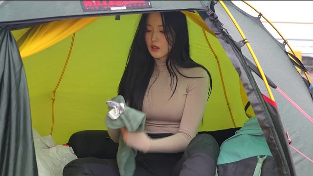 20260127 ️济州岛湿漉漉舒适的海滩露营｜海浪、雨声，海边的孤独盛宴