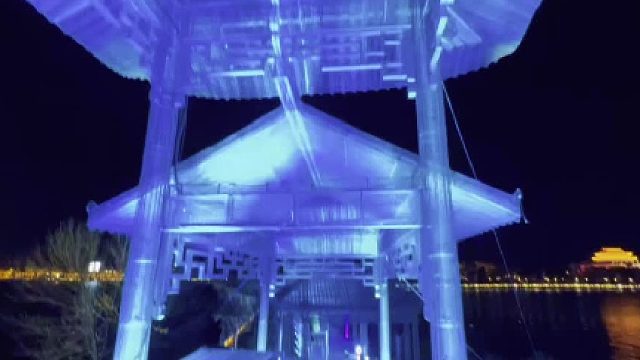 国风美陈内卷现场！召家班这款银丝古建，直接封神