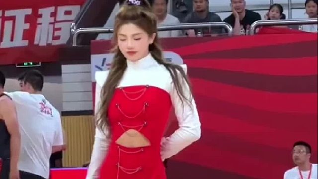 不跳CBA的日子也有在认真营业