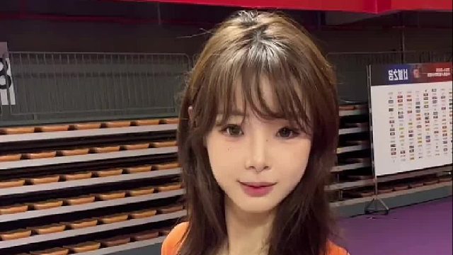 昨天放错音乐没有跳舞视频啦！