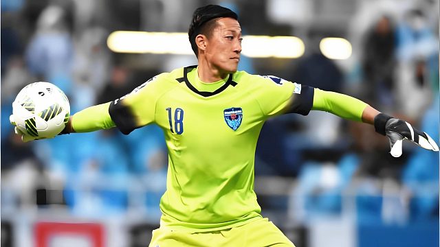 南雄太附体！盘点3大不可思议乌龙球，门将扔进自家球门