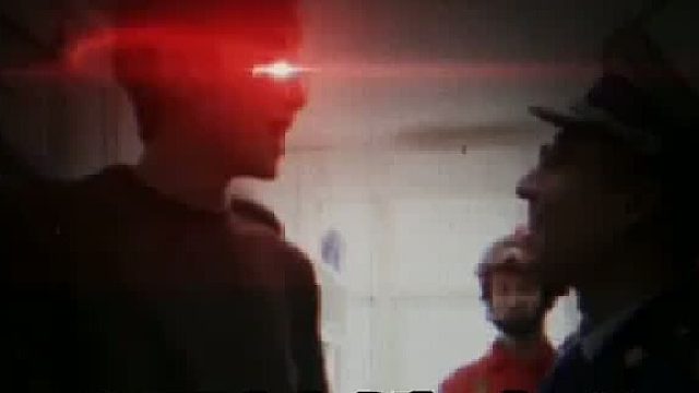 男孩：你觉的我演的像吗