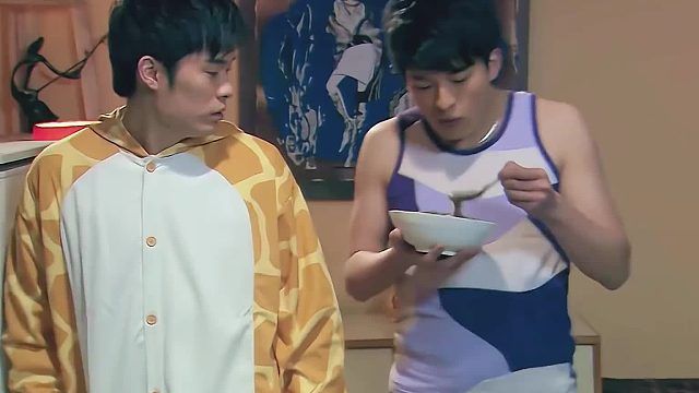 曾小贤饿急眼了连水泥都吃！