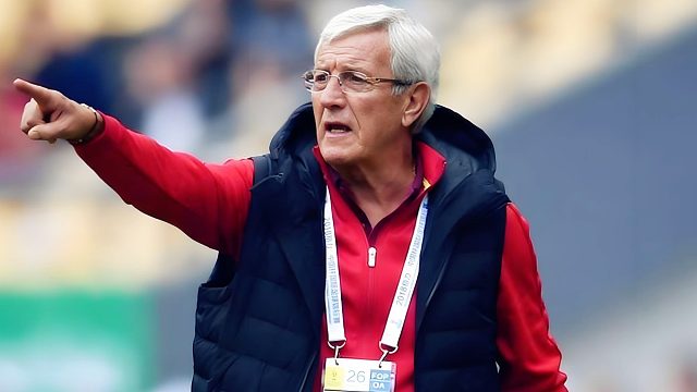 鼓倒掌讽刺！郜林被判争议踩踏染红，里皮冲入场内抗议