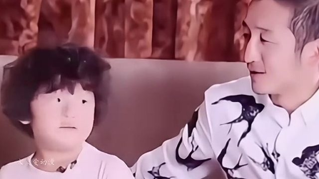 轩轩：你个大小子，你还不好意思……