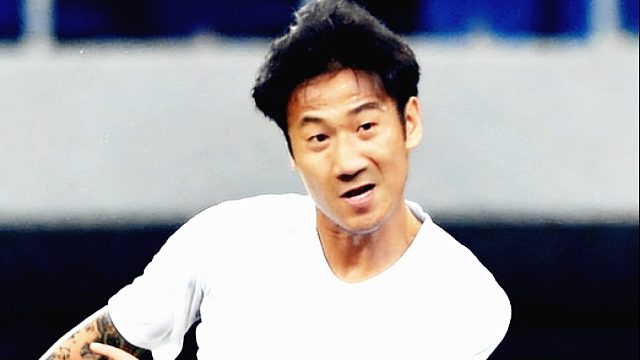 带刀后卫！荣昊名场面：轰天外飞仙，天津替补席队友赞叹