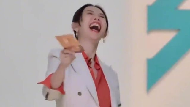 三个“最吵的人”聚在一起