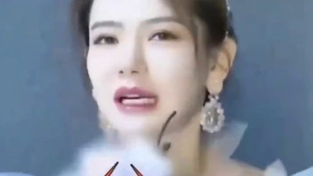 李承铉：我想想养一个戚薇小时候的样子。