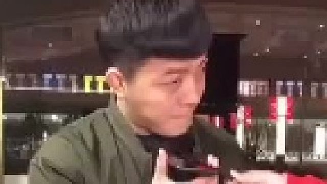 都是出来玩的。你而你却认真了