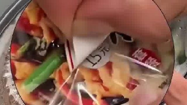 一开始叫30一份，25--20--15--10，每次来都更低