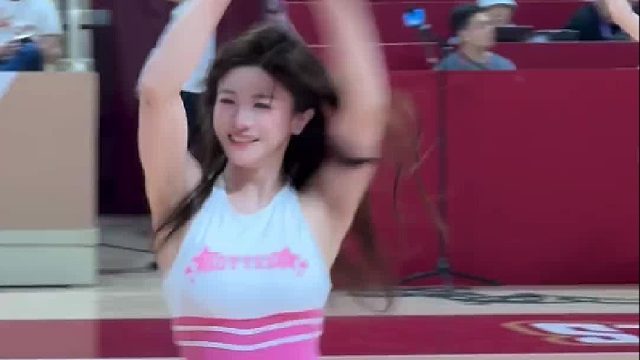 评论区拿着现场照片来报道！