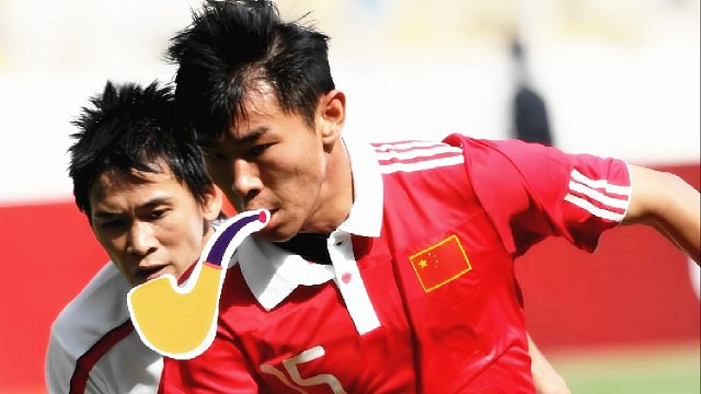 国足名场面：于汉超1分钟2球，戏耍勒沃库森后防线！