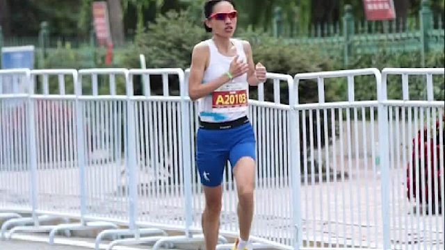 哈尔滨马拉松女子国内第一张水华 ，她也是中国跑的最快的女护士