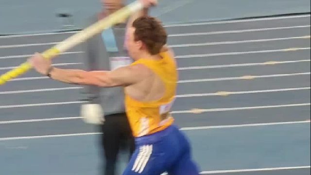 杜普兰蒂斯 挑战者的出现并没有对小杜造成什么影响，依然稳健夺冠。