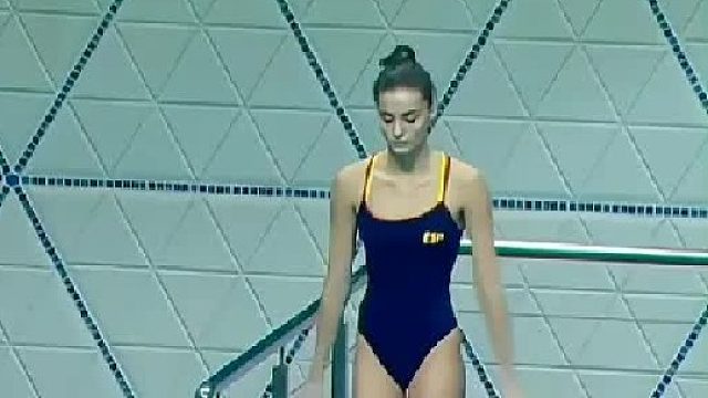 两位都是很优秀的跳水小将你更中意谁