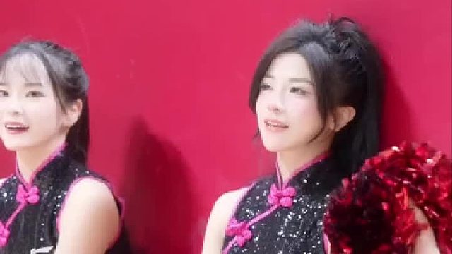 你微微一笑蝴蝶为你倾倒