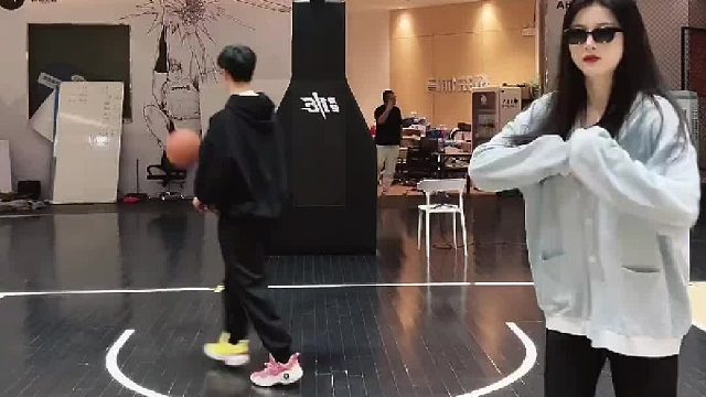 气氛组大闹集梦球场第三弹