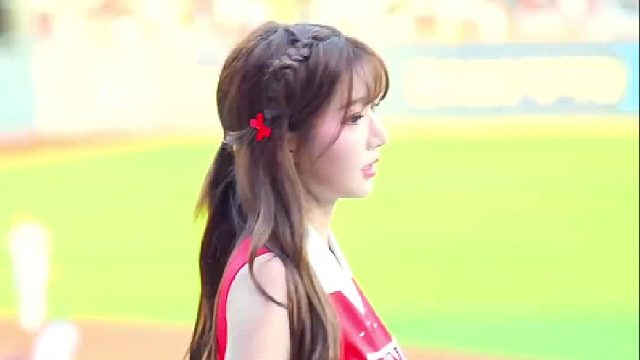 啦啦队中场舞我的名字是晴天