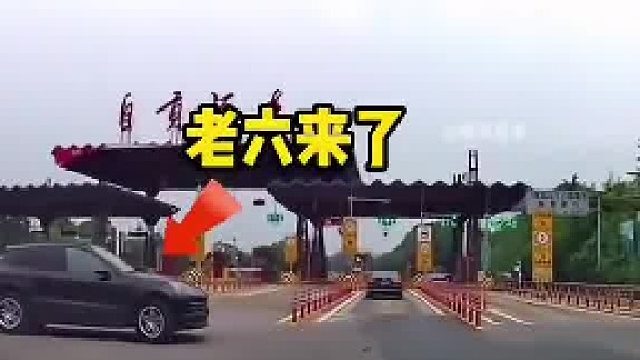 不得不说，越有钱就越抠啊。
