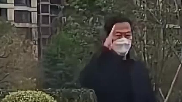 帅到骨子里！岁月流逝，军人风范永不改变！