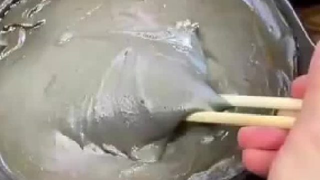 不搅还好，一搅像刚拉的