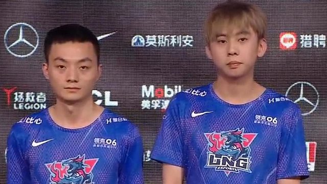 阿乐爆料LPL很多选手不能当朋友： 有些人表面一套背后却又是一套，实在是防不胜防！