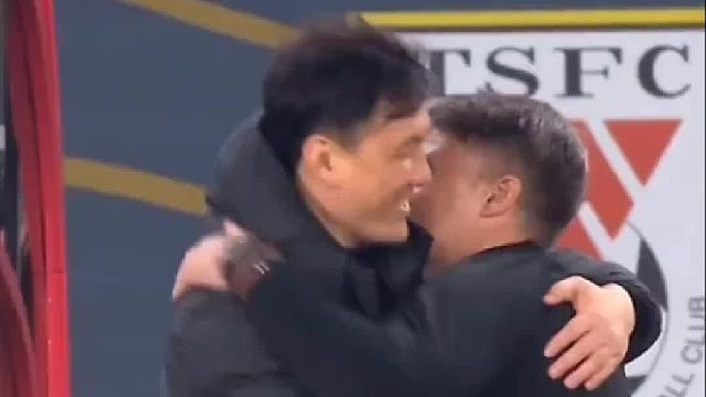 谢鹏飞破门建功