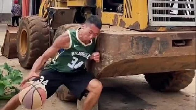 篮球主要还得看对抗